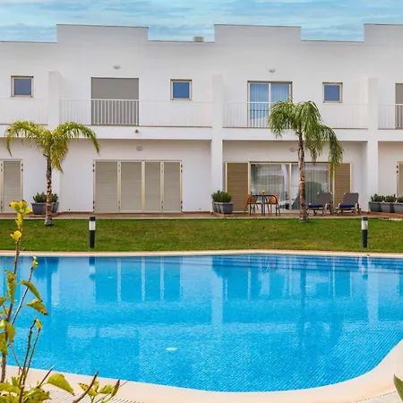 Dk Residences Kompleks wypoczynkowy *